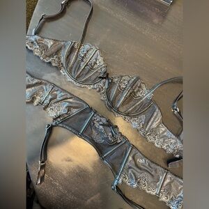 Honey Birdette bra + garter set Natalie